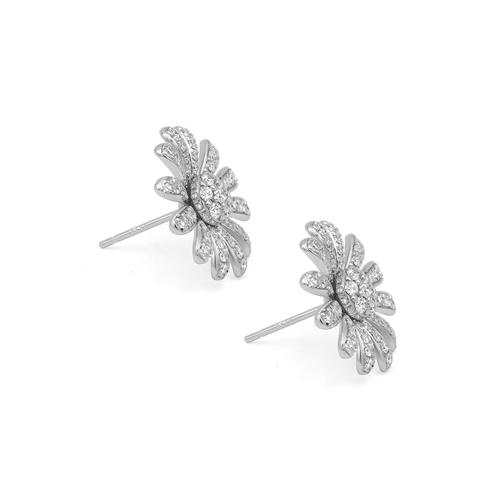 ピアス1着用イメージ